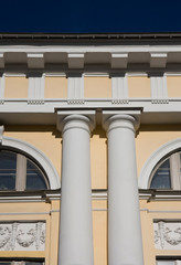 Obraz premium colonne di un palazzo a san pietroburgo
