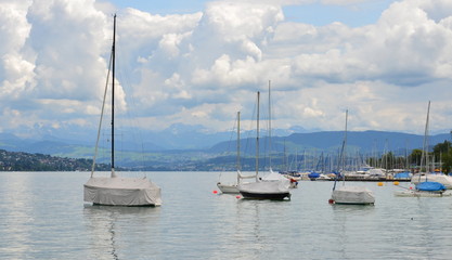 lac de zürich....orage à l'horizon