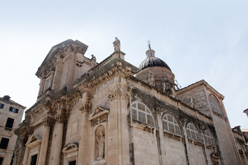 Fototapeta na wymiar Cathedral in Walled city of Dubrovnic in Croatia