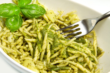 trofie al pesto alla genovese
