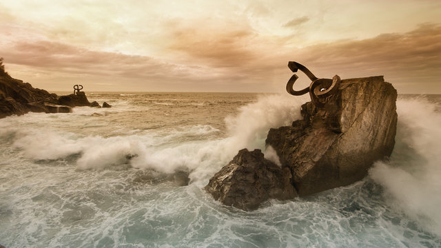 Peine del Viento