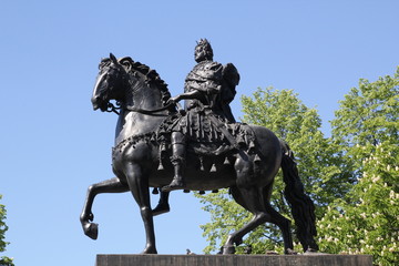 Monument to Peter I