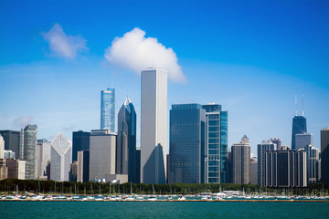 Fototapeta premium Downtown Chicago with Blue Sky