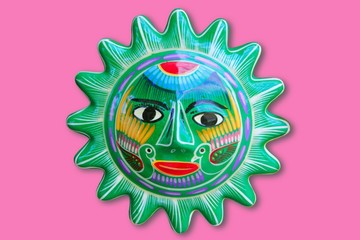 Obraz premium Mexican indian sun handcraft ceramic isolated