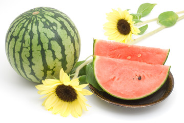スイカとひまわり