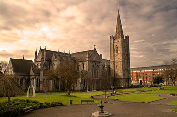 Fototapeta premium Katedra Świętego Patryka w Dublinie, Irlandia.