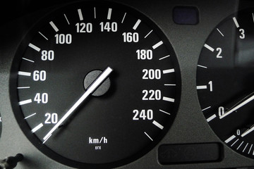 Tachometer