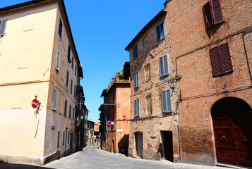 Fototapeta na wymiar Town in Tuscany