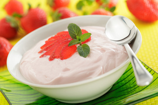 รูปภาพErdbeerquark – เลือกดูภาพถ่ายสต็อก เวกเตอร์ และวิดีโอ288 | Adobe ... รูปภาพErdbeerquark – เลือกดูภาพถ่ายสต็อก เวกเตอร์ และวิดีโอ288 | Adobe ...