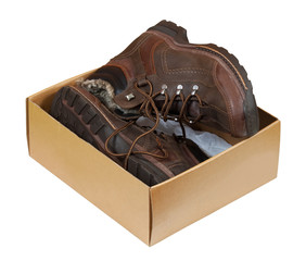 Winter men boots in sale box