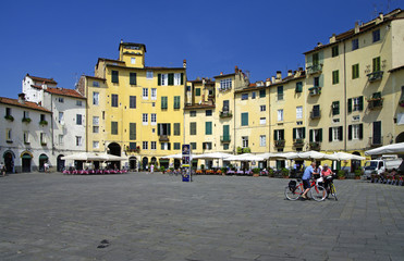 Fototapeta na wymiar Listę Światowego Dziedzictwa UNESCO - Arena of Lucca
