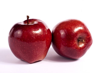 red apples