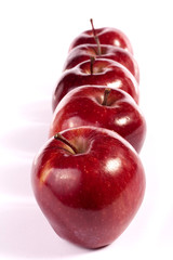 red apples