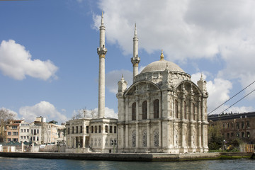 Fototapeta na wymiar Moschea sul Bosforo - Istanbul