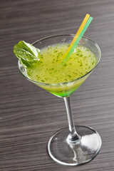 cocktail with kiwi