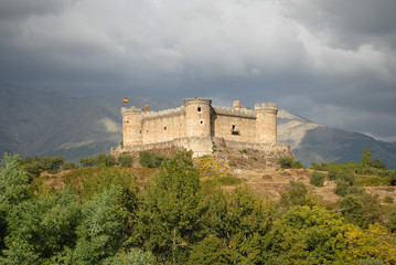 Fototapeta premium Castillo de Mombeltran en Ávila