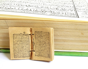 Obraz premium Old miniature Quran