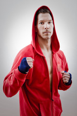 Boxer mit Bandagen