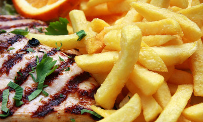 Steak mit Pommes frites