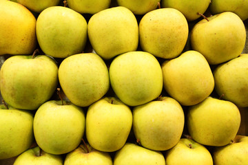 Apples