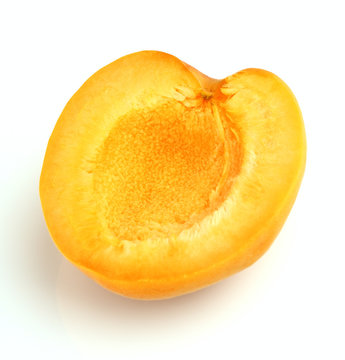 Fresh slices of apricot