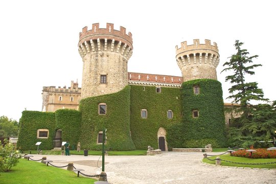 Peralada castle - Powered by Adobe