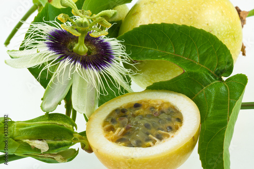 Fleur Fruit De La Passion Stock Photo And Royalty Free