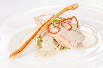 salmon with vegetables