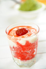 yogurt with strawberries