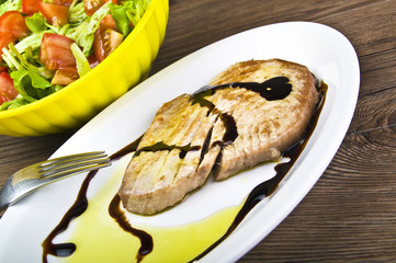 tuna steak cooked ,oil and balsamic vinegar