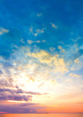 Naklejka na ściany i meble Paradise Cloudscape Sunset