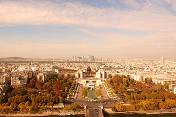 Fototapeta na wymiar Birds Eye View Of Paris In The Autumn 1