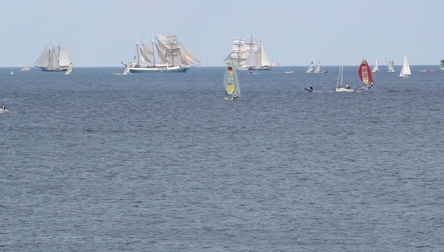 Windjammer auf der Ostsee
