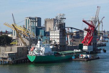 Grain elevator with terminal, cranes and ship