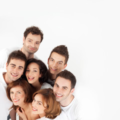Obraz premium smiling happy friends