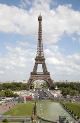 Fototapeta na wymiar Paris - Eiffel tower from trocadera