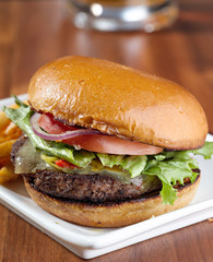 gourmet cheeseburger