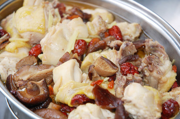 image of steam chicken with mushroom