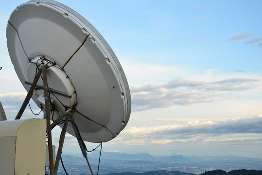 satellite , telecommunication