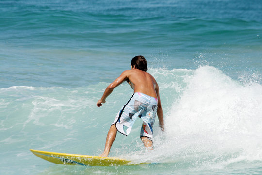 surfing