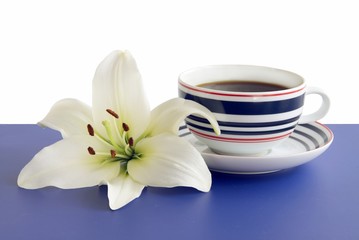 Obraz na płótnie Canvas coffee and white lily
