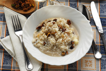 Arroz con pistachos