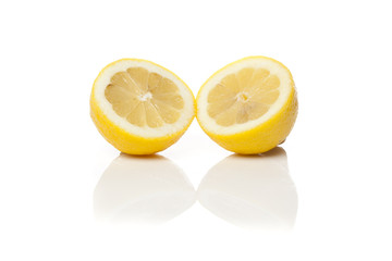 A fresh yellow lemon