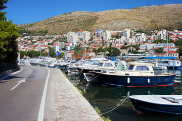 Fototapeta na wymiar Dubrovnik Pejzaż i Port