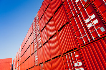 Cargo containers © ping han