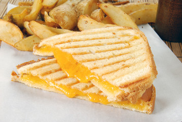 Grilled cheese sandwich
