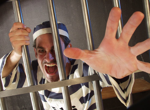 Prisionero en una prisi&oacute;n.