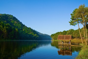 Obraz premium Perspective of a nature tourism Pang Ung. Mae Hong Son, Thailand