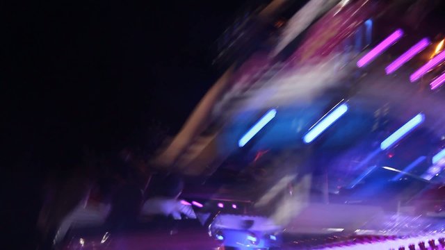 Funfair:  Noche en el parque de atracciones