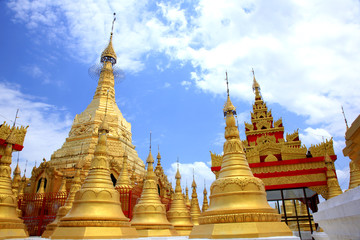Golden Temple 黄金の寺院
